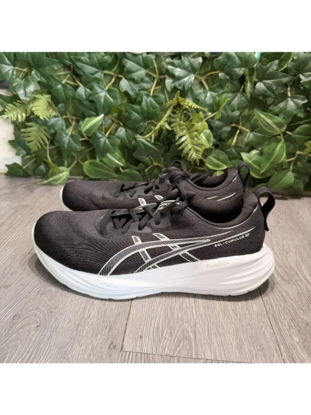 Asics Gel Cumulus 27 White Black Road Running Cushioned Shoes Women 10.5